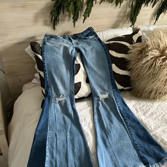 NWOT! RARE Free People Two Tone Color Blocked Flares Jeans - Picture 7 of 8